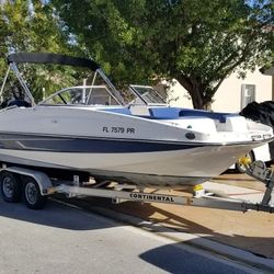 Bayliner DB190.  Deck Boat 