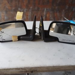 01 - 05 Tahoe Mirror's
