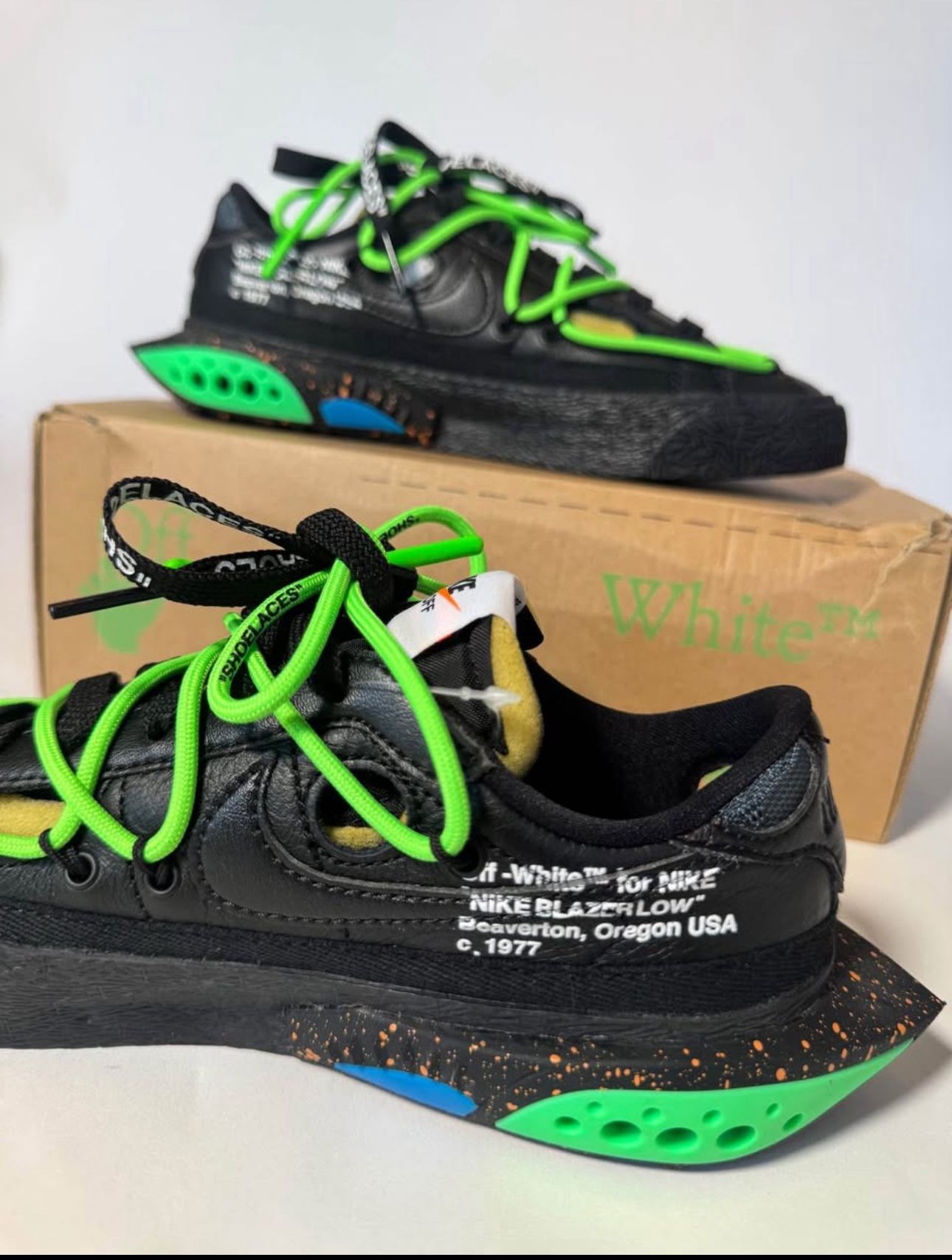 OFF WHITE x NIKE BLAZER LOW