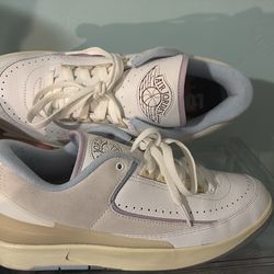 Nike Retro Jordans low top, size 8M