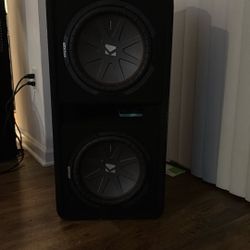 12” Kicker Subwoofer W/ 1200w Rockford Fosgate Amp