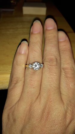 Beautiful gold ring