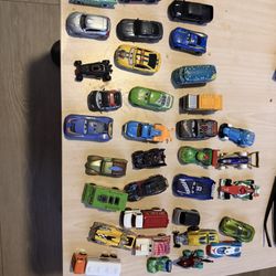 Hot Wheels And Matchbox Cars 