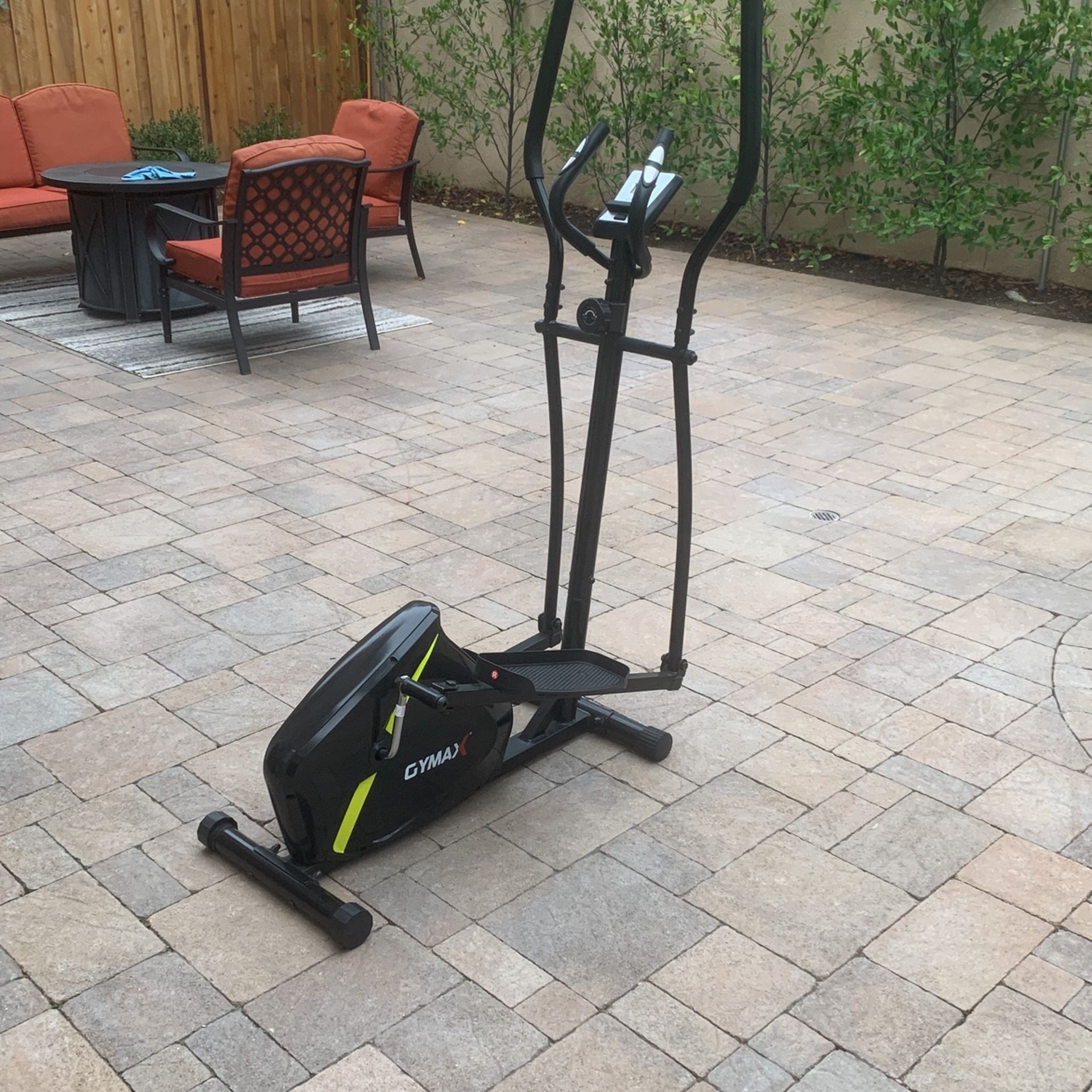 Gymax Elliptical Machine 