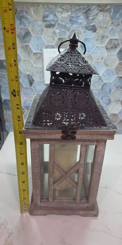 Lantern Decor