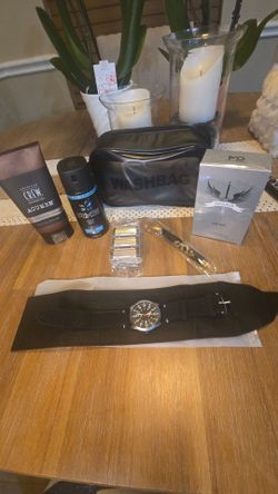 Mens Cosmetic Bundle w/ Designer razor