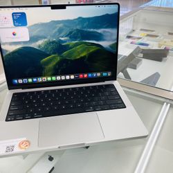 MacBook Pro M5 16gb Ram 512gb SSD 
