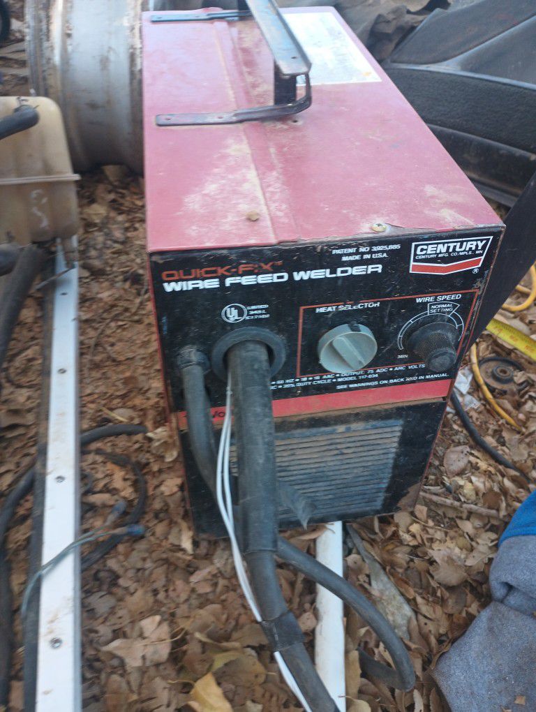 Century  Wirefeed And Stick Welder Combined