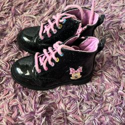 Minnie Mouse Boots