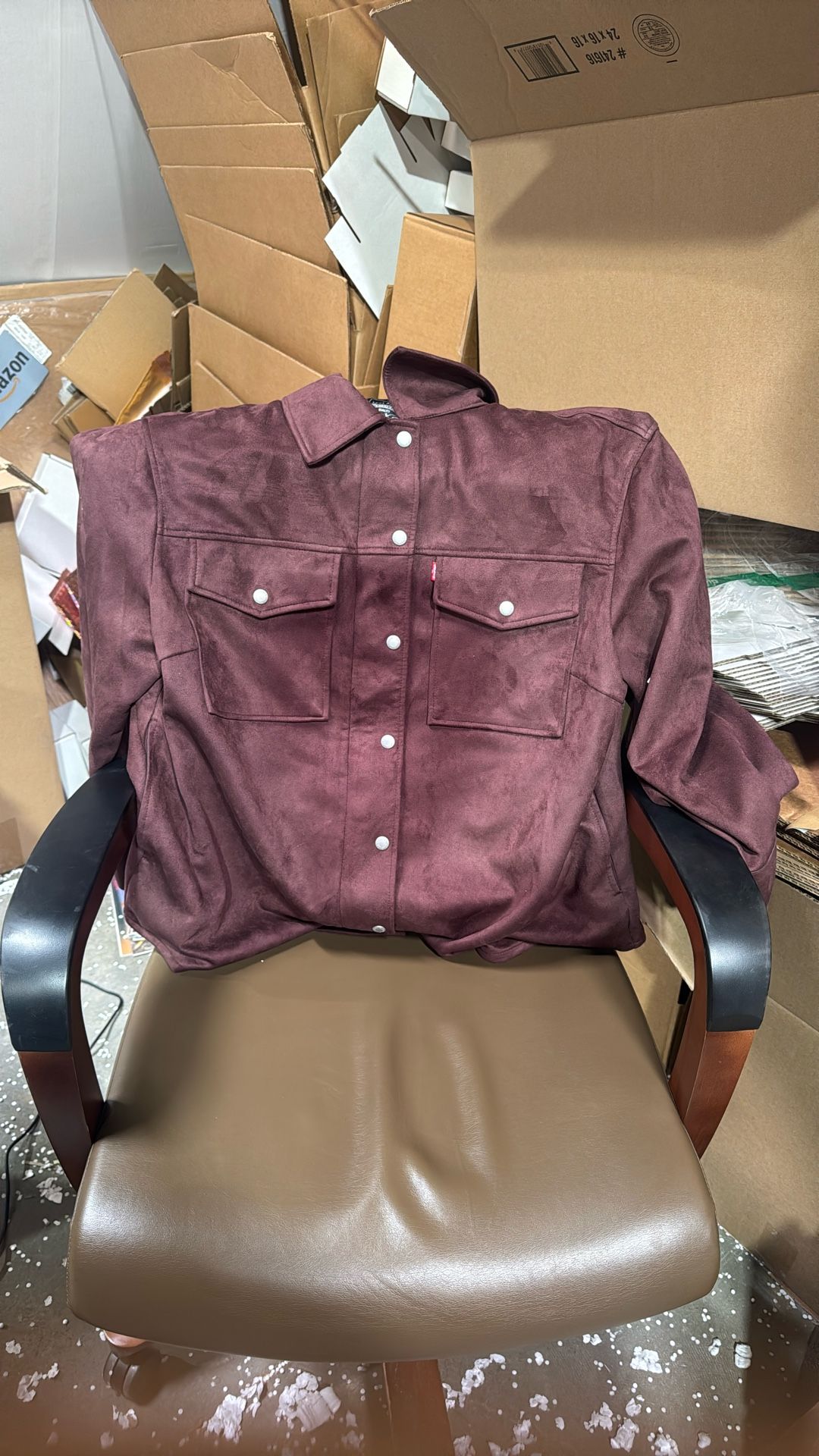 Levi’s Faux Suede Long Sleeve Shirt Jacket Women’s Size 2x Burgundy