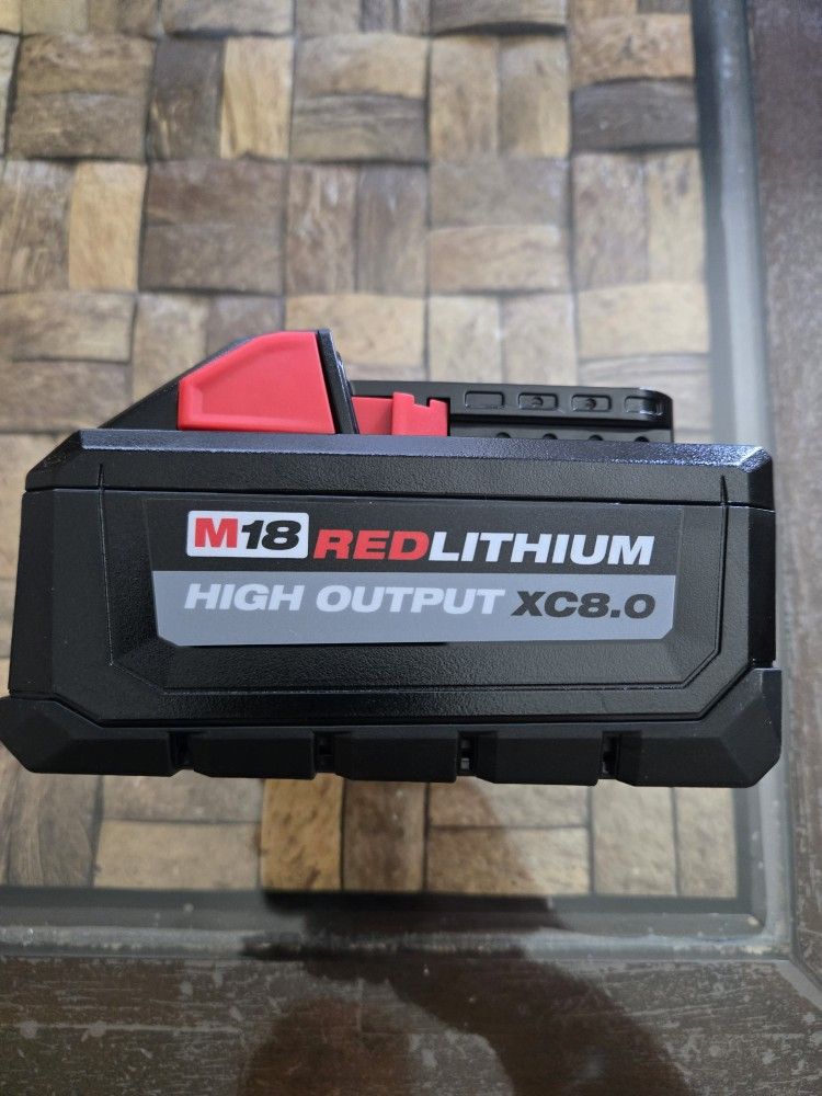 Milwaukee M18 Volt High Output XC 8.0 Ah Battery