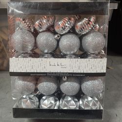 New Nicole miller silver shatterproof pack of 40 ornaments