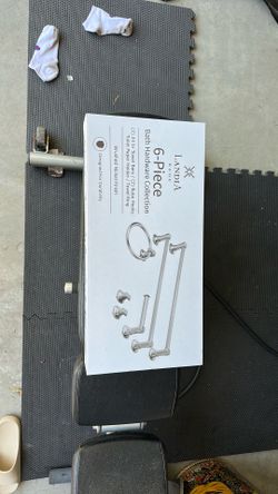 6-piece bathroom hardware set