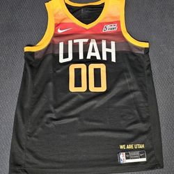 Utah Jazz 2022-23 Alt Jordan Clarkson XL Nike Jersey