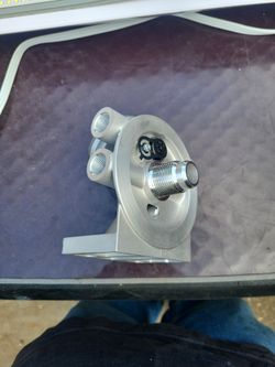 fuel filter housing 