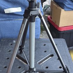Tripod