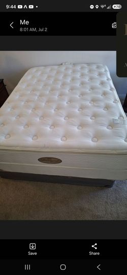 Queen mattress set w 2 box springs