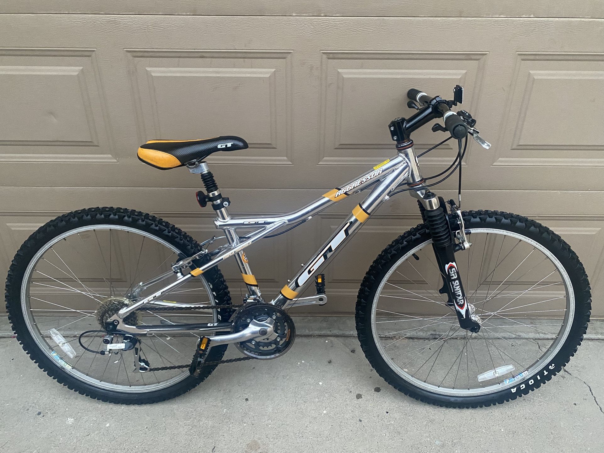 GT Aggressor Mountain bike