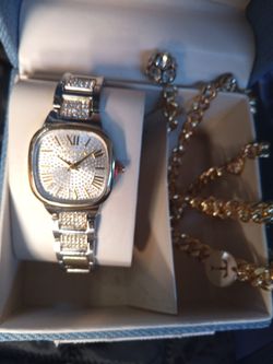 True religion watch and braclets