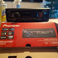 Pioneer Stereo 