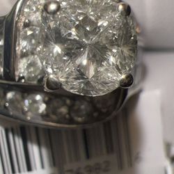 2.62-carat diamond engagement ring 