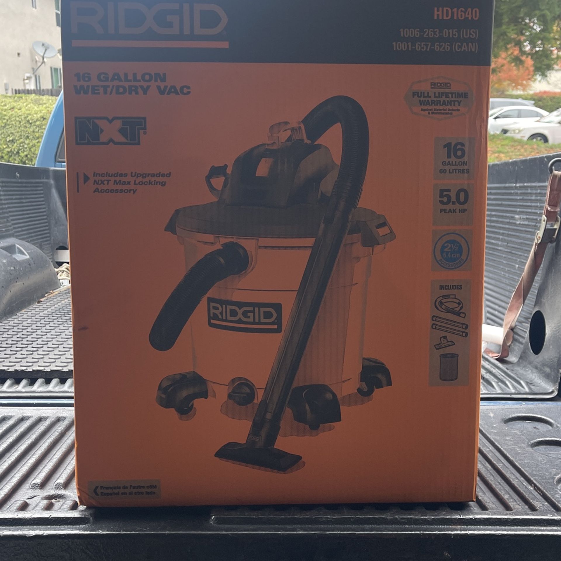 Brand New Wet/Dry Vac