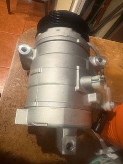 Automotive AC Compressor ford edge 2007 to 2014 and Lincoln MKX 2007 to 2015