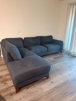 Living spaces couch sectional