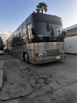 Prevost Coach Bus