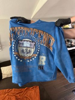 Blue shirt long sleeve