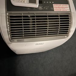 Black And Decker AC