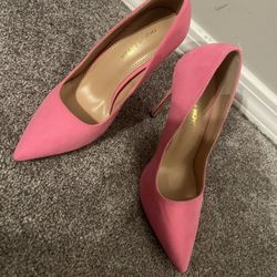 Brand New Fashion Nova Size 5.5