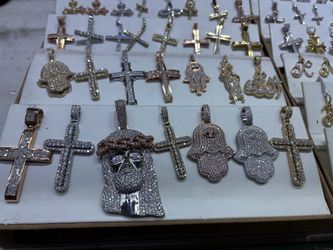 14k Jesus piece rose gold white gold yellow gold earrings rings pendants custom 10k 14k 18k 22k 24k buy sale trade