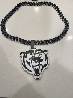 Chicago bears hype Chain 