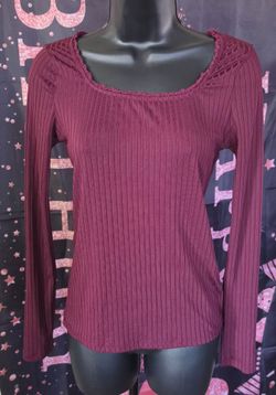 Burgundy Ribbed Long Sleeve Top