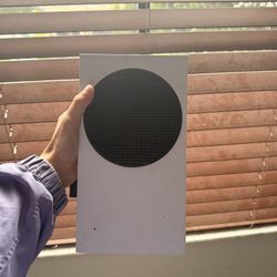 Xbox Series S (with 1TB expansion Storage) 