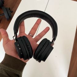 Bluetooth Headphones 