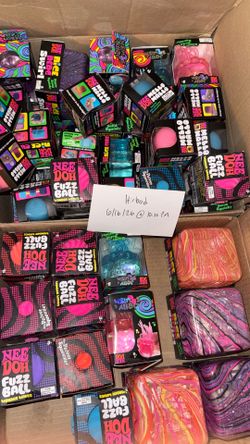 Needoh Nice Cube Fuzz Ball Big Swirl Mello Mallo Super Cat Lot
