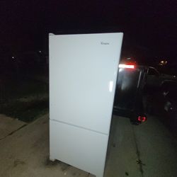 Whirlpool Refrigerator Bottom Freezer