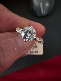 1.0 CT Moissanite Ring – Size 7 – Beautiful Detailed Setting – $699 Retail