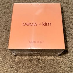 BEATS FIT PRO (KIM KARDASHIAN) EDITION