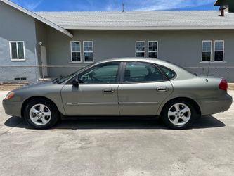 2001 Ford Taurus