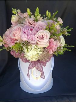 Beautiful floral arrangements for sale