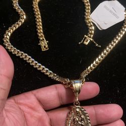 Virgin Mary Cuban Link Set
