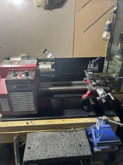 Central Machinery Tabletop Lathe