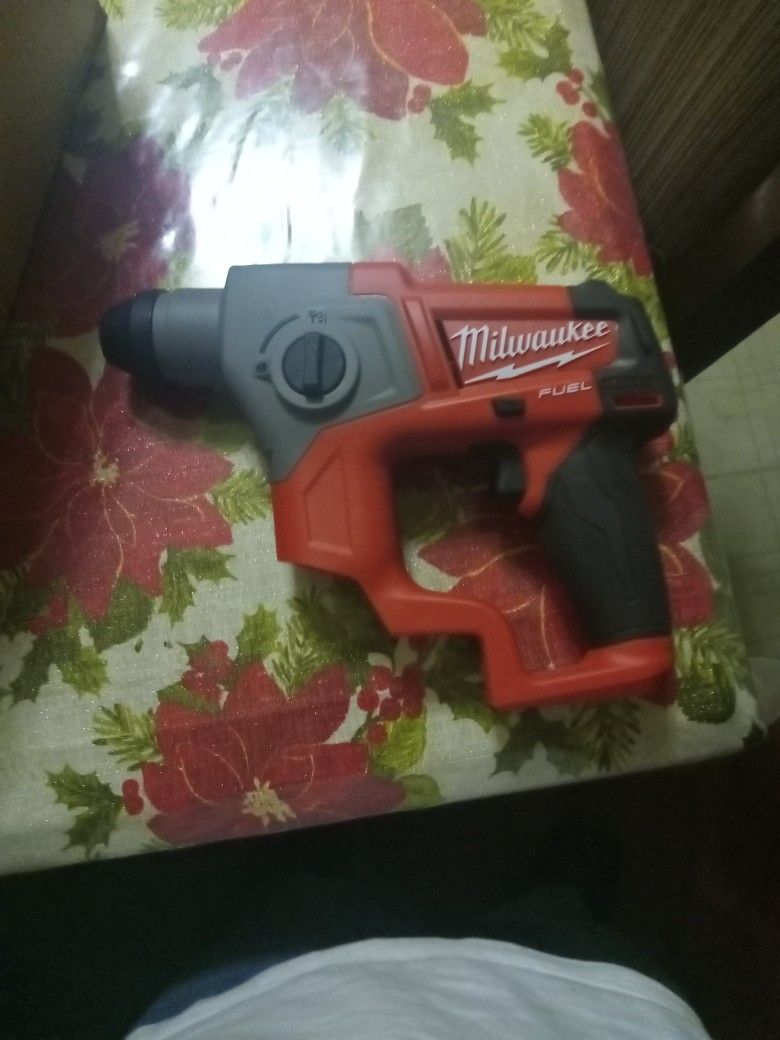 New Milwaukee M12 Fuel Rotary Hammer Drill Tool Only 