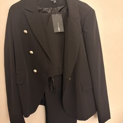 Women’s Suit