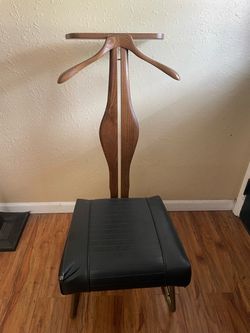 Mid Century Modern Valet Chair