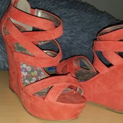 Coral Suede Wedges (size 9)