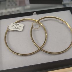 10k Gold Hope Earrings 11.7 Grams Layway Available 10% Down If You Interested Please Make Sure You Ask For Maribel Thank You 